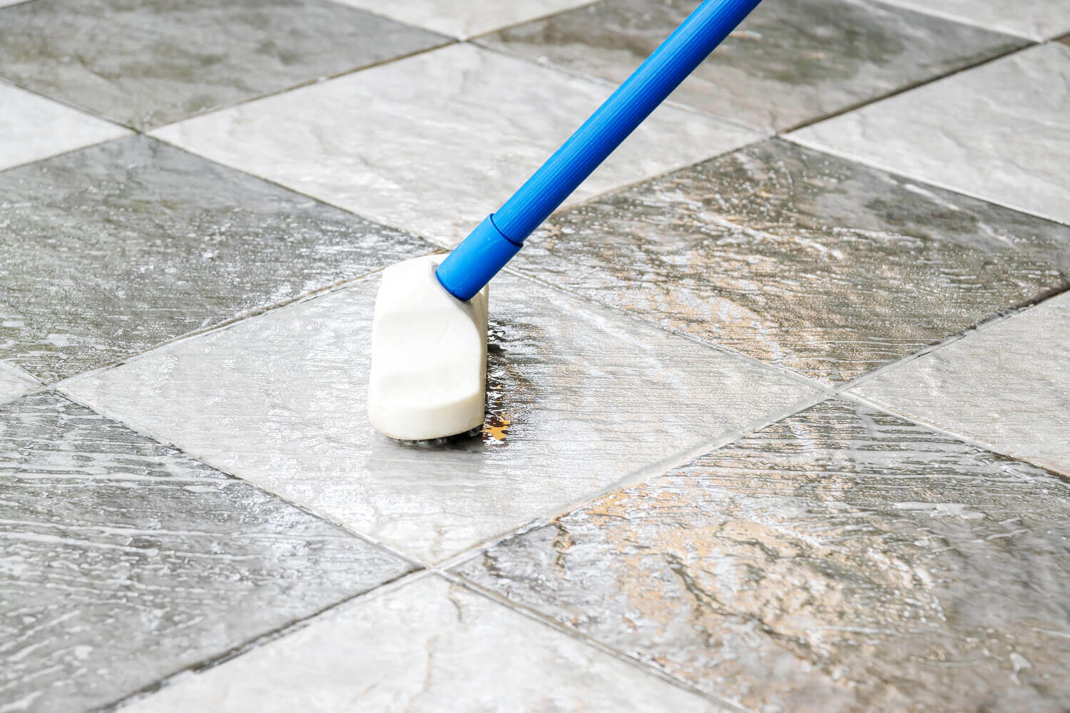 Tile Cleaning Geelong for Businesses